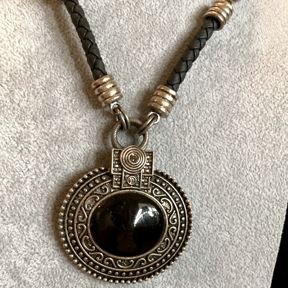Chico’s Bohemian Black Stone Pendant Necklace - Unbranded